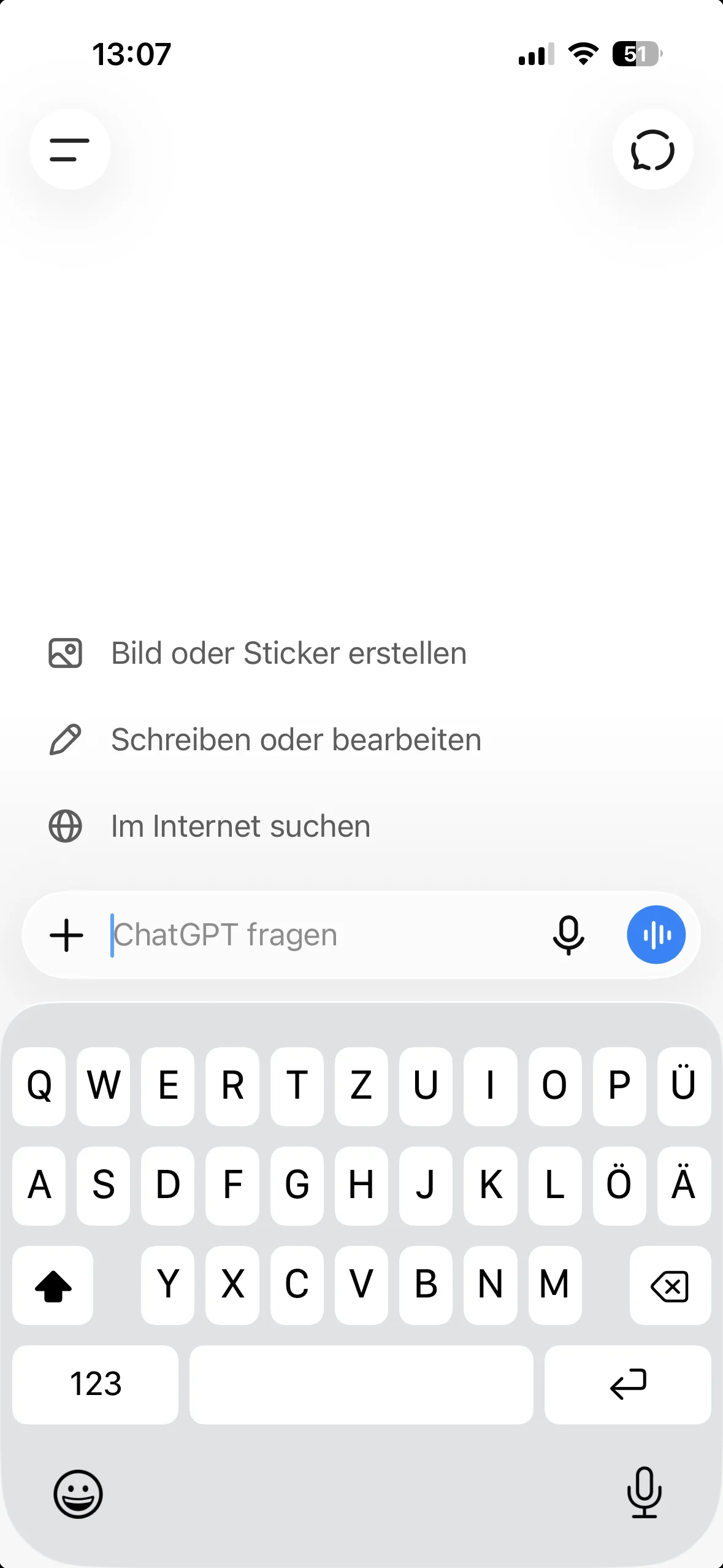 ChatGPT-App auf dem iPhone mit leerem Eingabefeld „ChatGPT fragen“